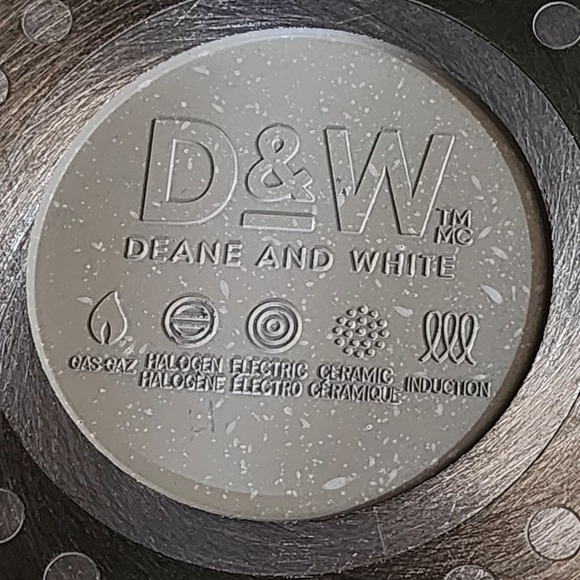 Deane And White Nonstick Cookware 11in Low Casserole Pan With Lid Beige 4.2QT - Picture 4 of 6